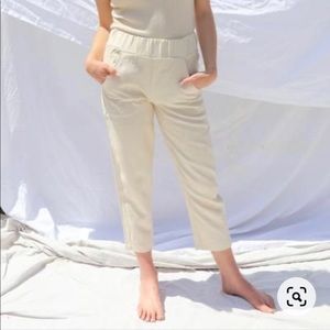Darcy Kate linen jogger in beige
